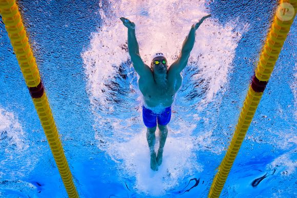 Leon Marchand de France participe à la demi-finale du 200 mètres quatre nages et bat le record du monde lors de la 20e journée des Championnats du monde de natation le 30 juillet 2025 à Singapour. Photo de Joel Marklund/Bildbyran/ABACAPRESS.COM