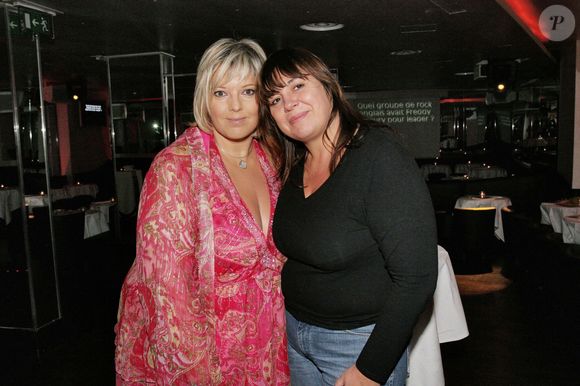 Laurence Boccolini et Michèle Bernier pour "Méchante 2" à L'étoile le 17 novembre 2005. Photo by Benoit Pinguet/ABACAPRESS.COM