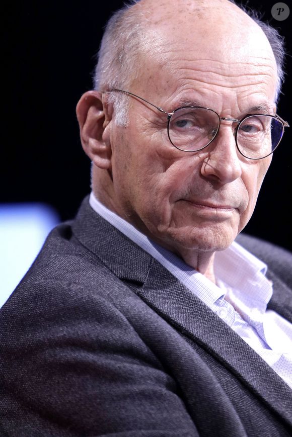 Portrait de Boris Cyrulnik, lors de l'enregistrement de l'émission "La grande librairie" sur France 5. Le 3 novembre 2021
© Cédric Perrin / Bestimage