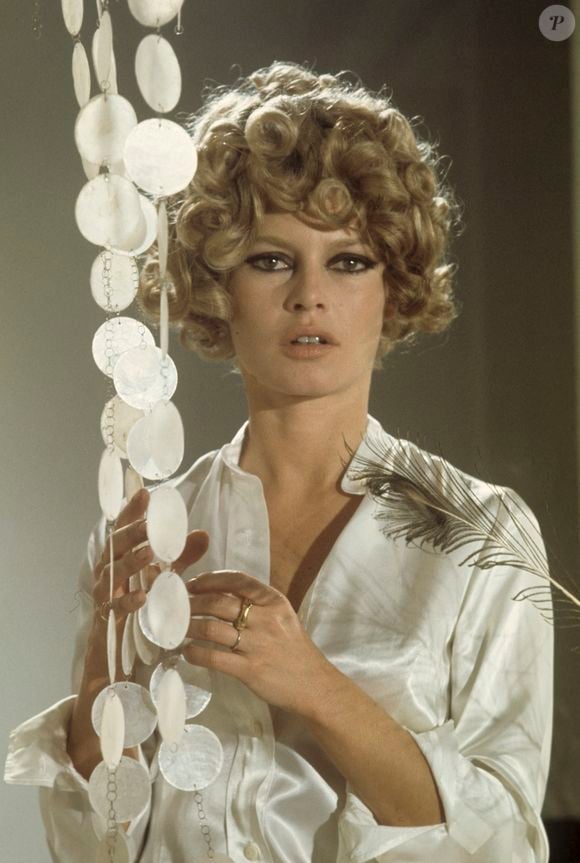 En France, à Paris, Brigitte BARDOT sur le plateau de l'émission "Show Bardot". Le 15 novembre 1967

© Bernard Leguay via Bestimage