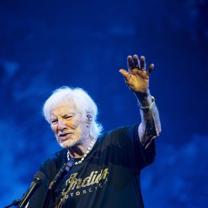 Hugues Aufray en concert au Zenith de Rouen le 27 juin 2026. © Pierre Perusseau/Bestimage