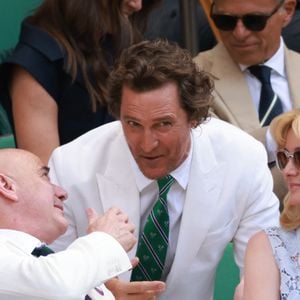 Matthew McConaughey photographié lors du quatorzième jour du tournoi de Wimbledon 2025, au All England Lawn Tennis and Croquet Club, à Londres.
Mirrorpix / Bestimage.
