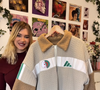 Des stylistes audacieuses métamorphosent les maillots de joueurs en véritables œuvres de haute couture urbaine.
