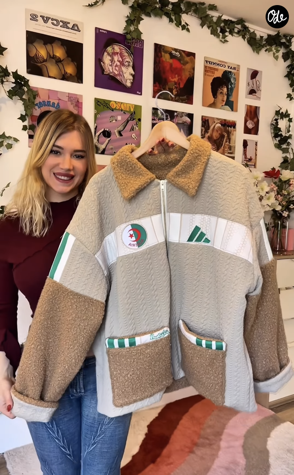 Des stylistes audacieuses métamorphosent les maillots de joueurs en véritables œuvres de haute couture urbaine.
