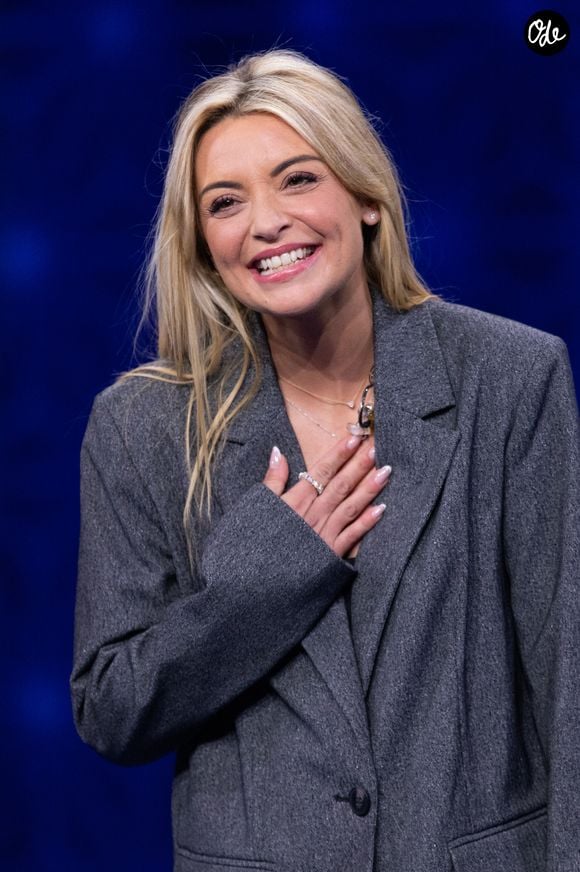 Avec le recul, elle garde surtout le souvenir d'une enfance protégée par sa famille malgré la célébrité.

 Priscilla Betti pour les surprises de l'enregistrement de l'émission "La Boîte à secrets", présentée par F.Bollaert et diffusée le 16 janvier 2026 sur France 3, dans les studios du Lendit à Saint-Denis, France, le 16 décembre 2025. © Cyril Moreau/Bestimage