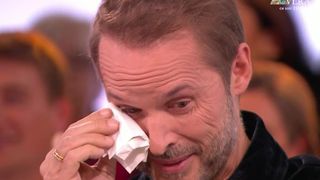 Damien Thévenot chamboulé face à Michel Drucker, l'animateur de Télématin a perdu ses moyens dans Vivement dimanche