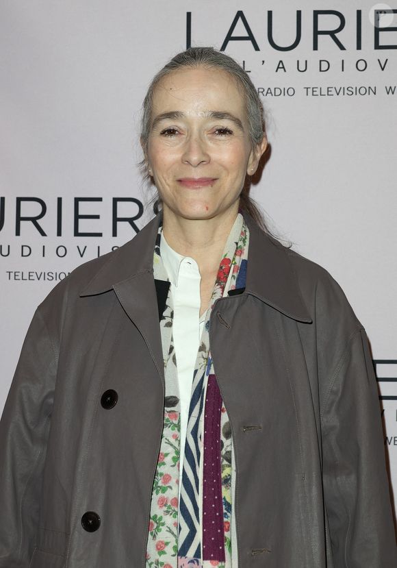 Delphine Ernotte - 29ème cérémonie des Lauriers de l'Audiovisuel au théâtre Marigny à Paris le 26 février 2024.  Patronnée par le ministère de la Culture et la Commission nationale Française pour L’UNESCO, organisée au Théâtre Marigny, la cérémonie des Lauriers, fédère depuis 28 ans l’ensemble des professionnels de la filière audiovisuelle française.
Présentée par H. Sy et P. Simonin, mise en images par J. Revon, elle sera diffusée sur TV5MONDE (France, Belgique, Suisse, Monaco, Europe et Afrique) dès le 28 Février, puis
disponible gratuitement sur la plateforme francophone mondiale TV5Mondeplus. © Coadic Guirec/Bestimage