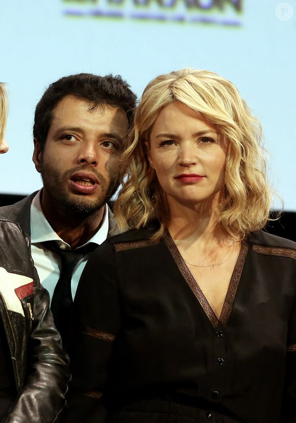 Avant lui, Virginie Efira a notamment vécu une belle histoire avec le réalisateur Mabrouk El Mechri, avec qui elle a eu une fille prénommée Ali (2013). 

Mabrouk El Mechri et Virginie Efira à la cérémonie d'ouverture du 8ème festival Lumière de Lyon, le 8 octobre 2016. © Dominique Jacovides/Bestimage