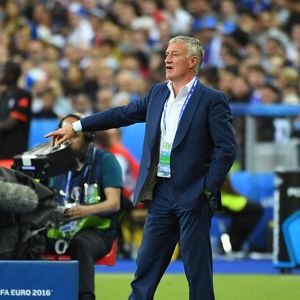 Didier Deschamps lors du match de football France-Roumanie au Stade de France à Saint-Denis, France, le 10 juin 2016. Photo NG/ABACAPRESS.COM