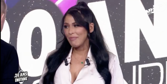 Ayem Nour sur le plateau de NRJ12 le 28 février 2025.