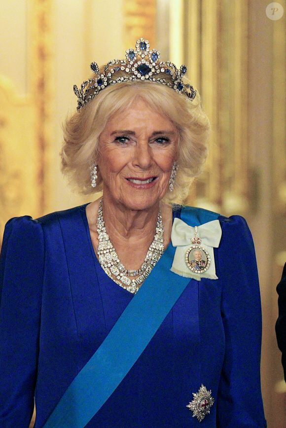 La reine Camilla se tient aux côtés des Américains lors du banquet d'État au château de Windsor, dans le Berkshire, le premier jour de la deuxième visite d'État au Royaume-Uni du président américain Donald Trump et de la première dame Melania Trump. Mercredi 17 septembre 2025. Photo by Aaron Chown/PA Wire/ABACAPRESS.COM