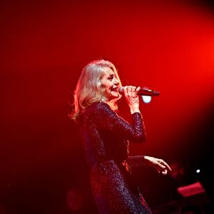 Lio - Christian Estrosi, le maire de Nice, a présenté ses vœux aux 4 000 seniors au Palais Nikaïa à Nice, le 30 janvier 2024, et leur a offert le spectacle musical Totalement 80. Un spectacle présenté par Jérôme Anthony pour revivre une décennie marquante de l'histoire de la musique avec les plus célèbres tubes de ces années-là avec Lio, Julie Piétri, Jean Schultheis, David et Jonathan, Partenaire Particulier, Gold et bien d'autres... Bruno Bebert / Bestimage