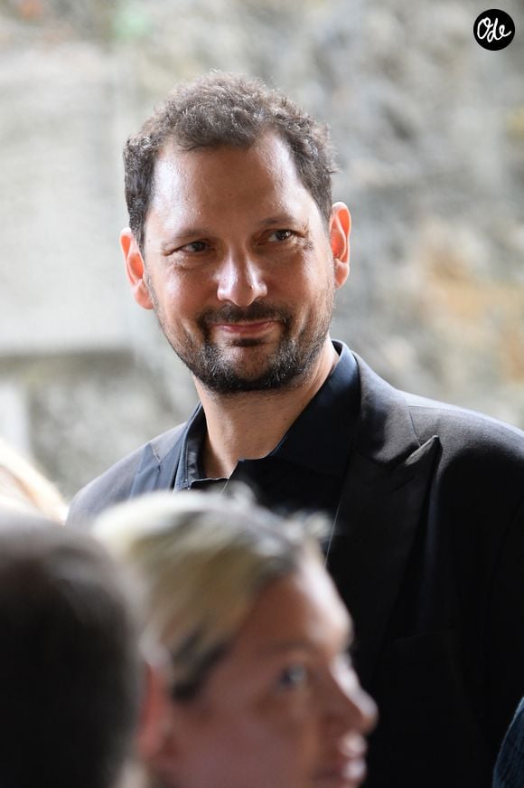 Eric Antoine - Les célébrités lors de l'hommage rendu aux obsèques de Françoise Coquet au cimetière de Montmartre à Paris le 24 juillet 2026. Agence / Bestimage
