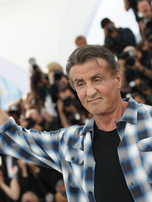 Sylvester Stallone, 80 ans : "J'ai toujours rejeté l'expression 'Vieillis avec grâce'. Plus je vieillis, plus j'essaie d'embrasser mon enfant intérieur"