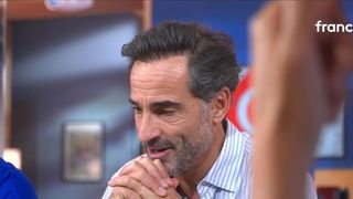 Après deux demandes en mariage refusées à sa femme, Florent Peyre explique pourquoi il a fini par accepter
