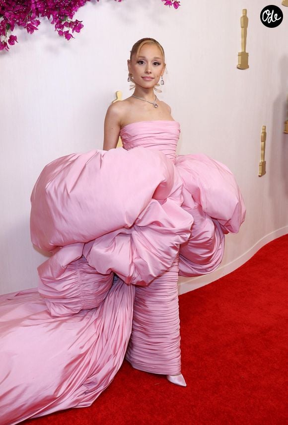 Ariana Grande - Photocall des invités à la 96ème cérémonie des Oscars au Dolby Theater à Hollywood le 10 mars 2024.
Agence / Bestimage