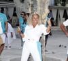 Caroline Margeridon a récemment publié une story depuis Ibiza où elle apparaît dans une piscine, radieuse en maillot de bain blanc, les bras levés en signe de victoire. 

Caroline Margeridon lors d'un tournoi de pétanque caritatif organisé par Turquoise magazine au profit de l'association "Sourire à la vie" (association qui soutient les enfants atteints du cancer ) place des Lices à Saint-Tropez.

© Jack Tribeca / Bestimage