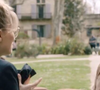 Il s'agit de celui d'Eugénie, la maman de Vic et Hortense.

Image tirée de la série "Ici tout commence", TF1.