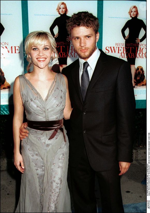 Reese Witherspoon et Ryan Phillippe à New York en 2002