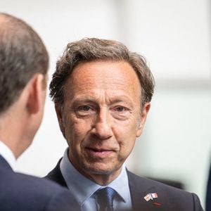 Il a 20 ans de moins que l'animateur, âgé de 62 ans

Stephane Bern lors d'un sommet sur l'IA à l'Imperial College London, dans le centre de Londres, le 9 juillet 2025.Photo by Eliot Blondet/ABACAPRESS.COM