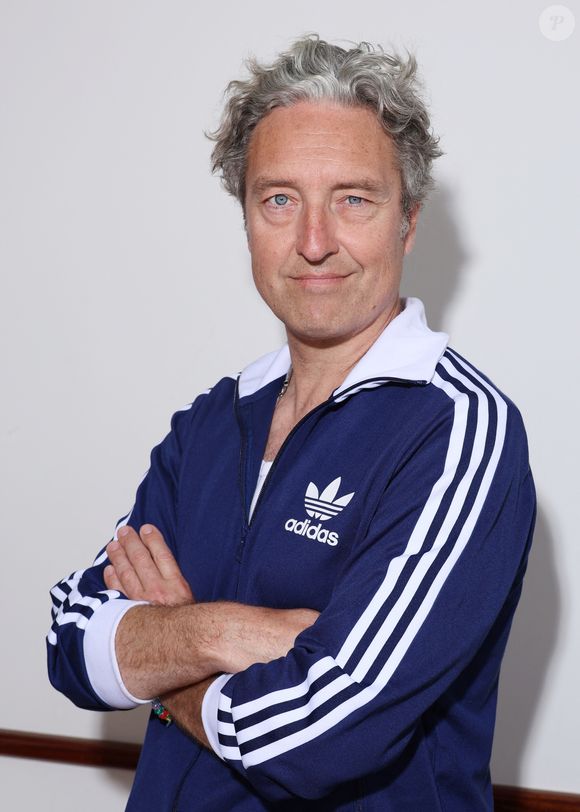 Exclusif - Rendez-vous avec Benjamin Baroche ("Ici Tout Commence") en marge du 8ème festival CanneSeries à Cannes, le 28 avril 2025, pour la nouvelle série "Rien ne t'efface" (TF1). 
© Denis Guignebourg / Bestimage