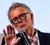 L'acteur a posé ses valises au Château de Valmer, à La Croix-Valmer.

Franck Dubosc - F.Dubosc reçoit le Prix Jacques Deray à l'Institut Lumière à Lyon pour son film "Un ours dans le Jura", le 13 mars 2026. © Sandrine Thesillat / PsnewZ / Bestimage