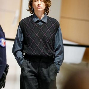 Voilà un procès qui était très attendu, celui du réalisateur Christophe Ruggia. Celui-ci s'est ouvert au tribunal judiciaire de Paris ce lundi. 

Adèle Haenel - C.Ruggia, accusé d'agressions sexuelles sur mineures, dont l'actrice A.Haenel alors âgée entre 12 et 14 ans au moment des faits, comparaît devant le tribunal correctionnel de Paris