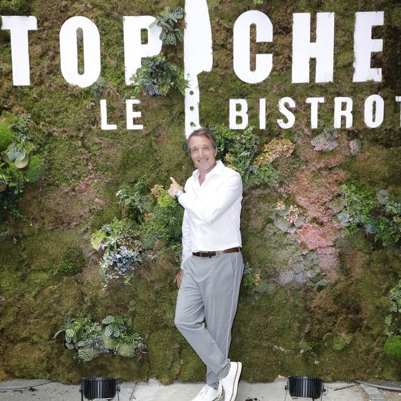 Exclusif - Stéphane Rotenberg - Ouverture du premier restaurant "Top Chef" Le Bistrot à Suresnes le 7 juillet 2022. Le groupe M6 et S. Rotenberg, en collaboration avec Les Bistrots Pas Parisiens ont ouvert ce Bistrot Top Chef à Suresnes, d’une capacité de 100 places.
 © Marc Ausset-Lacroix/Bestimage