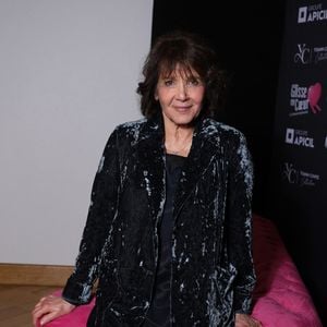 Le 10 août 2025, Stéphanie Fugain a rendu hommage à sa fille pour ce qui aurait été son 46e anniversaire.

Stéphanie Fugain lors de la 16ème édition de l'évènement caritatif "Glisse en coeur" au Grand Bornand le 21 mars 2025. 

© Denis Guignebourg/Bestimage