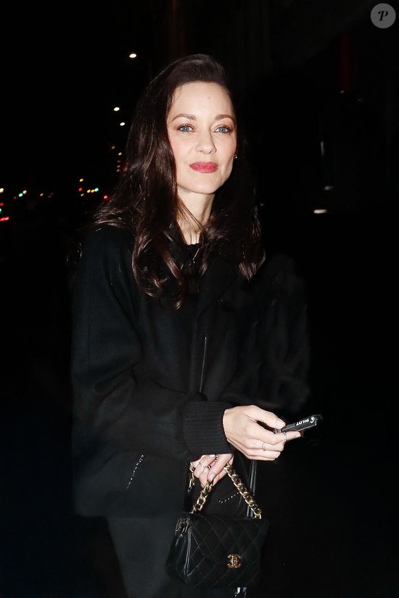 Exclusif - Marion Cotillard - Arrivées au dîner des Révélations des César 2025 à L'Élysée Montmartre à Paris, France, le 20 janvier 2025.  © Christophe Clovis / Bestimage