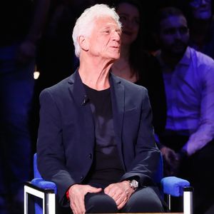 Il réside désormais dans le sud de la France
Exclusif - Gérard Lenorman - Enregistrement de l'émission "La boîte à secrets 16", présentée par F.Bollaert et diffusée le 10 mars sur France 3
© Christophe Clovis / Bestimage