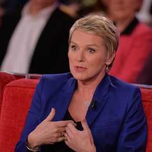 Elise Lucet lors de l'enregistrement de Vivement Dimanche à Paris, France, 23 septembre 2015. Photo by Max Colin/ABACAPRESS.COM