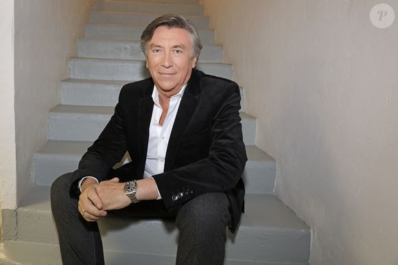 À 74 ans, Jacques Legros laisse donc la place à Isabelle Ithurburu, qu’il juge être un excellent choix...

Exclusif - Rendez-vous avec Jacques Legros à Paris le 12 novembre 2019.