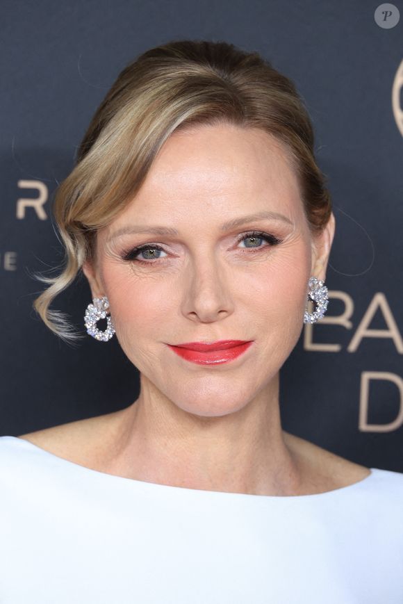 La princesse Charlène de Monaco assiste au 69e photocall du Ballon d'Or au Théâtre du Châtelet à Paris, le 22 septembre 2025, France. Photo par Jerome Domine/ABACAPRESS.COM