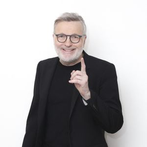 Laurent Ruquier - Enregistrement de l'émission "TPMP (Touche Pas à Mon Poste)", présentée par C.Hanouna et diffusée sur C8, le 20 février 2024. © Jack Tribeca / Bestimage