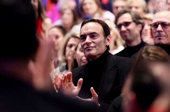 Sur une vidéo publiée sur Instagram, on peut voir l’acteur et le chien se balader sur la propriété du regretté acteur

Exclusif - Anthony Delon lors de la soirée hommage Ciné-concert symphonique "Alain Delon, le dernier Samouraï" au palais des congrès à Paris le 8 novembre 2024.

© Jacovides / Moreau / Bestimage