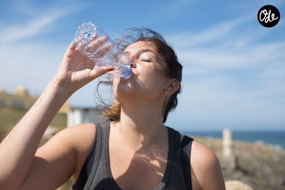 Silencieuse et économique, elle peut compléter un ventilateur ou une climatisation.

Pexels