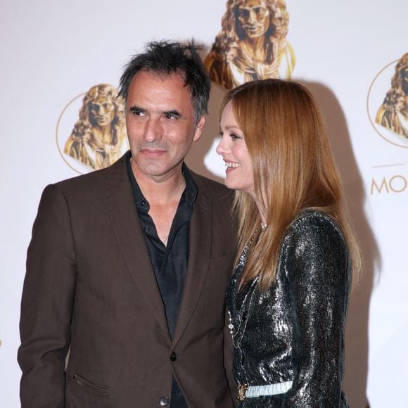 Vanessa Paradis et son mari Samuel Benchetrit (auteur et metteur en scène de la pièce « Maman » dans laquelle Vanessa est nominée) - 33ème « Nuit des Molières » aux Folies Bergère à Paris le 30 Mai 2022. Bertrand Rindoff / Bestimage