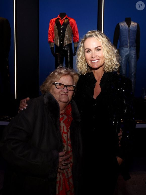 L'heureux élu âgé de 45 ans a même passé les fêtes de fin d'année avec la famille de Laeticia Hallyday

Exclusif - Elyette Boudou (Mamie Rock) et Laeticia Hallyday - Vernissage de l'exposition "Johnny Hallyday, l'exposition" au Palais des Expositions à Paris. Le 21 décembre 2023
© Dominique Jacovides / Bestimage