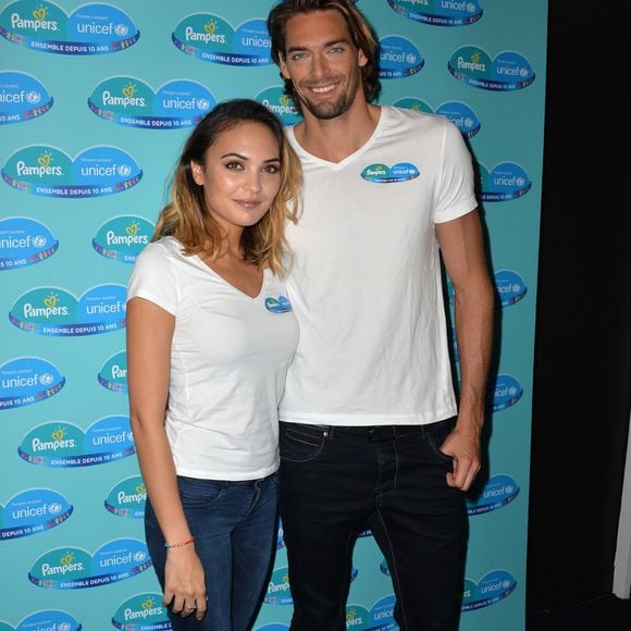 Camille Lacourt et sa femme Valérie Bègue, parrain et marraine du 10ème anniversaire du partenariat entre Pampers et l'Unicef, à Paris, le 13 novembre 2015.

© Bestimage