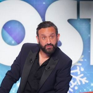 Exclusif - Cyril Hanouna sur le plateau de l'émission "Touche pas à mon poste" (TPMP) diffusée en direct sur C8 le 19 décembre 2024 © Jack Tribeca / Bestimage