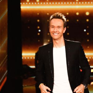 Il a dévoilé une adorable photo de son garçon pour Noël

Exclusif - Enregistrement de l'émission "100% logique" présentée par C. Feraud et qui sera diffusée le 25 octobre 2025 sur France 2 au Studio du Lendit à Saint-Denis. Christophe Clovis / Bestimage