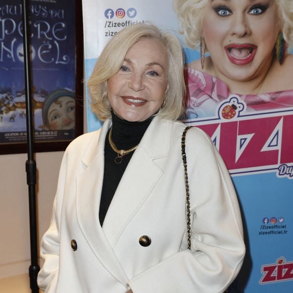 Michèle Torr au spectacle "Zize Best-Of" au Théâtre des Mathurins à Paris le 30 novembre 2022. 

© Marc Ausset-Lacroix/Bestimage