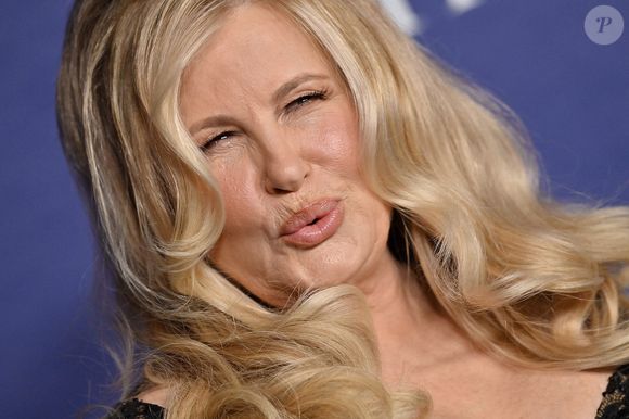 Jennifer Coolidge à la première du film "The White Lotus" à Los Angeles, le 20 octobre 2022.

©Bestimage