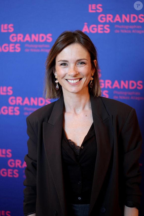 Isabelle Ithurburu - Vernissage de l'exposition "Les grands âges", photographies de Nikos Aliagas au musée de l'Homme à Paris le 7 avril 2026. © Dominique Jacovides/Bestimage
