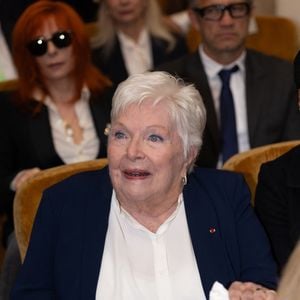 La dernière sortie publique de Line Renaud remontait à décembre dernier, lors de l’inauguration d’un jardin à son nom à Lille.

Line Renaud - Le chef français multi étoile, Guy Savoy, vient d'être officiellement installé comme membre de l'Académie des Beaux-Arts. Une cérémonie qui s'est déroulée sous la coupole de l'Institut de France, à Paris, France. C'est la première fois qu'un chef intègre la prestigieuse institution. © Julien Sarkissian/Bestimage