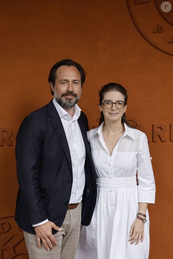 Aurore Bergé et son compagnon Grégory Besson-Moreau lors des Internationaux de France de Tennis de Roland Garros 2025, à Paris, France, le 7 juin 2025. 

© Cyril Moreau / Bestimage