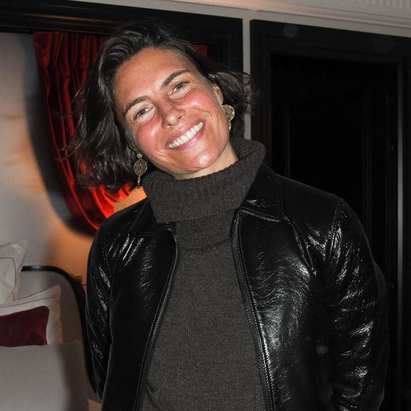 Alessandra Sublet à l'inauguration de la Suite Harcourt de l'Hôtel Barrière Le Fouquet's à Paris le 26 novembre 2019.

© Coadic Guirec/Bestimage