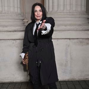 Béatrice Dalle a indiqué à l'animateur qu'elle ne possédait rien

Beatrice Dalle au Défilé de mode Saint Laurent Collection Homme Printemps-Été 2026 dans le cadre de la Fashion Week de Paris, France, le 27 janvier 2026. Photo par © Olivier Borde / Bestimage
