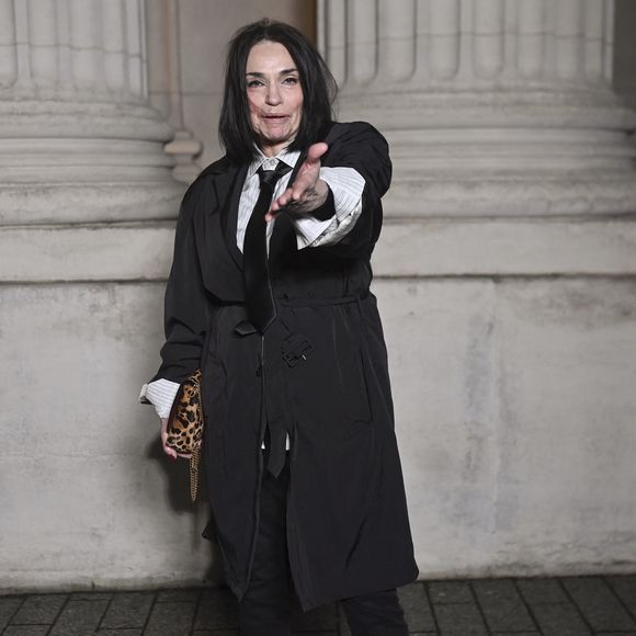 Béatrice Dalle a indiqué à l'animateur qu'elle ne possédait rien

Beatrice Dalle au Défilé de mode Saint Laurent Collection Homme Printemps-Été 2026 dans le cadre de la Fashion Week de Paris, France, le 27 janvier 2026. Photo par © Olivier Borde / Bestimage